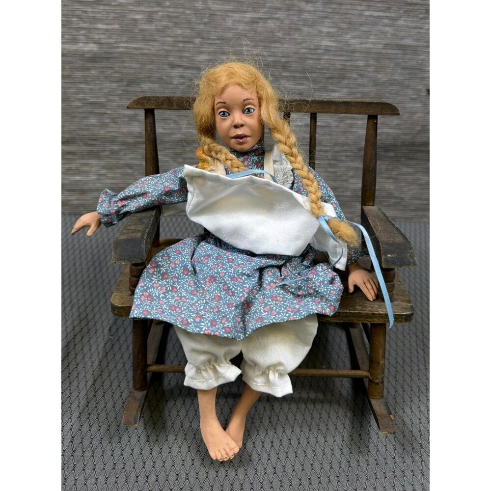 Vintage Daddy’s Keepsakes County Fair Collection "Julie" 1994 Long Legs Doll